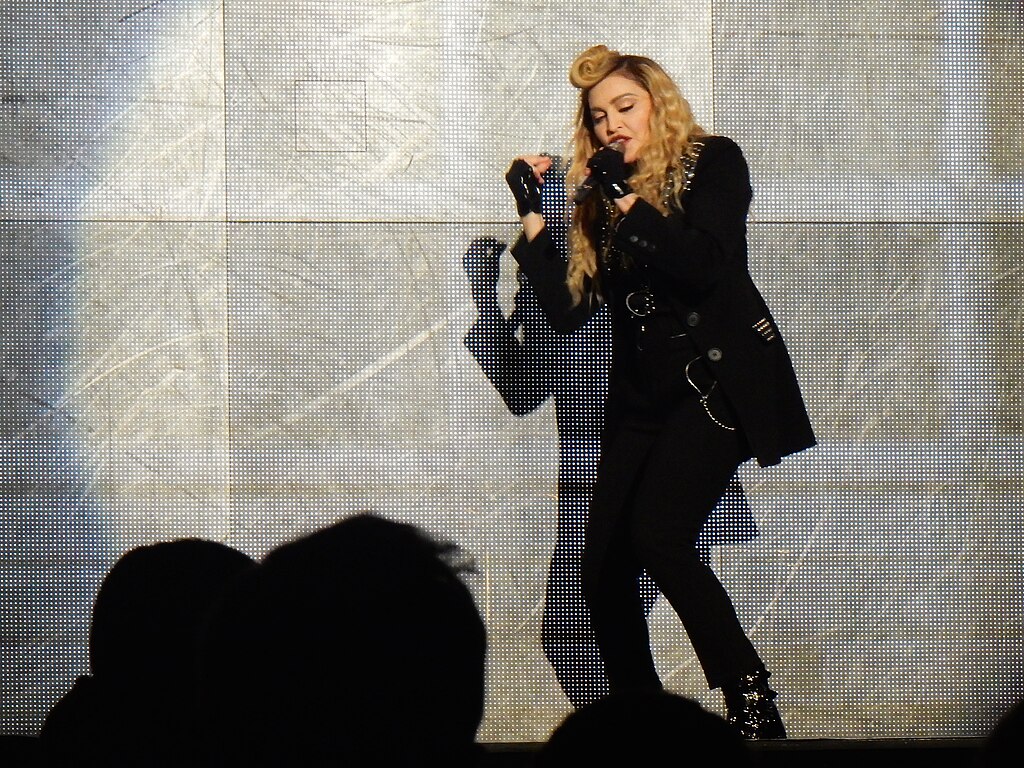 Madonna - Rebel Heart Tour 2015 - Mannheim (23388332382)