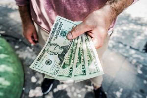 MLM Scam: 13 Signs A 'Business' Is Really A Pyramid Scheme