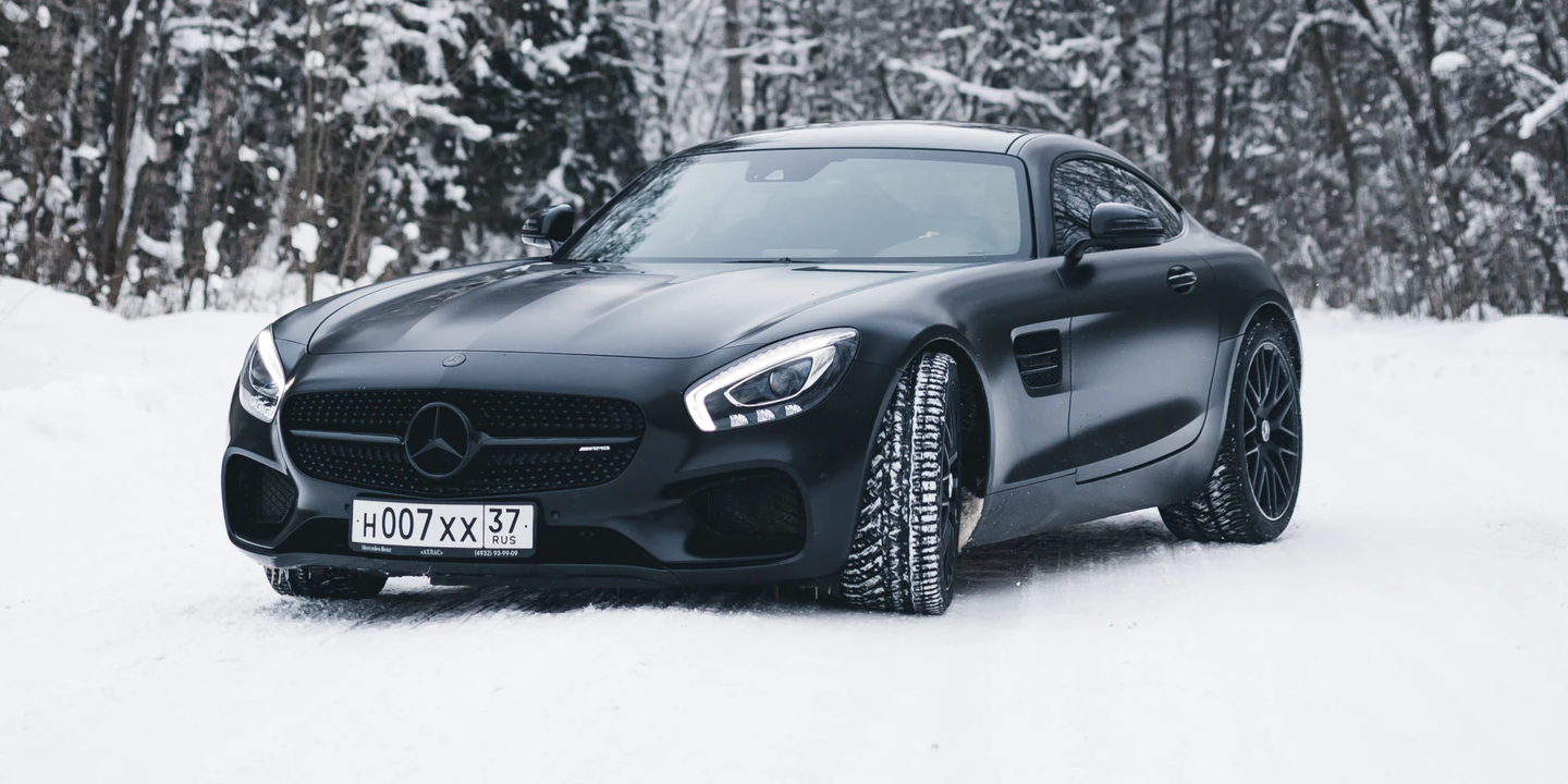 The 5 Best Luxury Cars Of 2021 MoneyAwaits